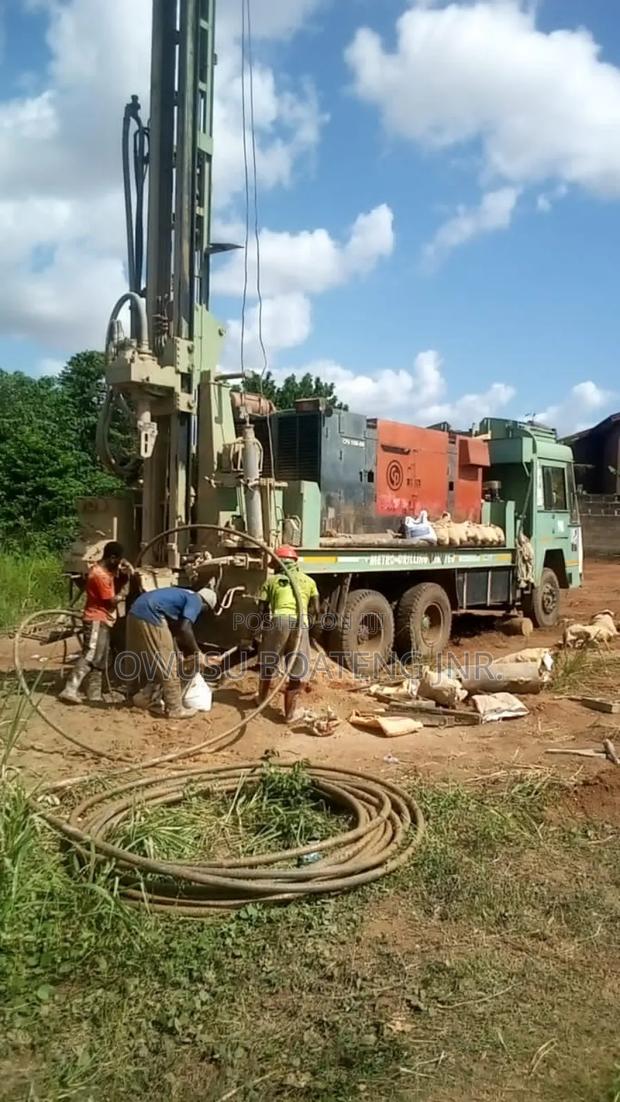 Quality Borehole for Public Use · Photo 1