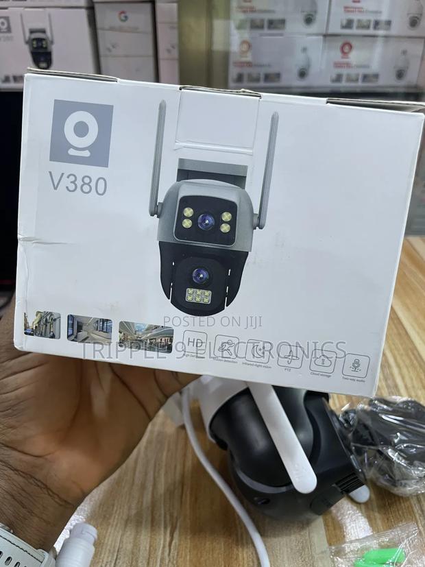 4g V380 Dual Lens Smart CCTV · Photo 1
