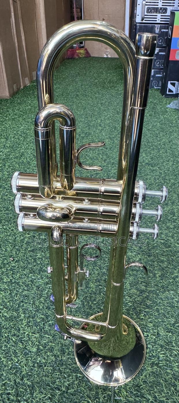 Yamaha Golden Colour Trumpet · Photo 4