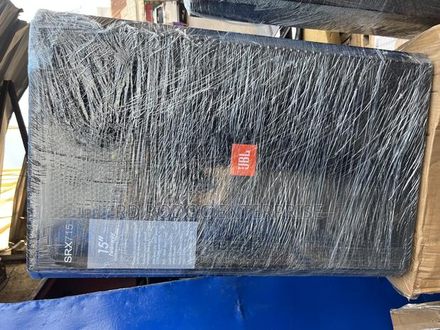 Jbl 15 Inches · Photo 1