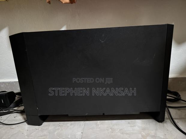 Bose Acoustimass 10 Subwoofer and Surround · Photo 2