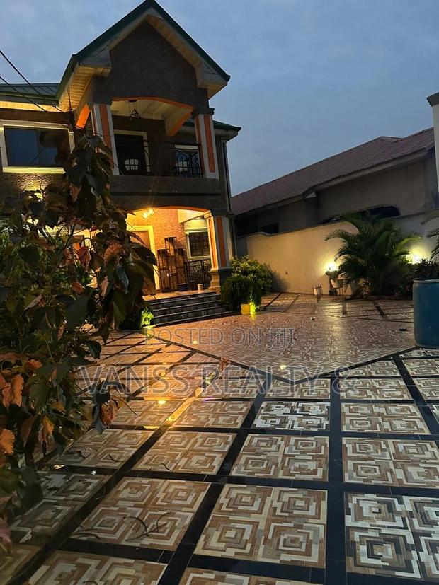 Furnished Mini Flat in Pokuase for rent · Photo 1