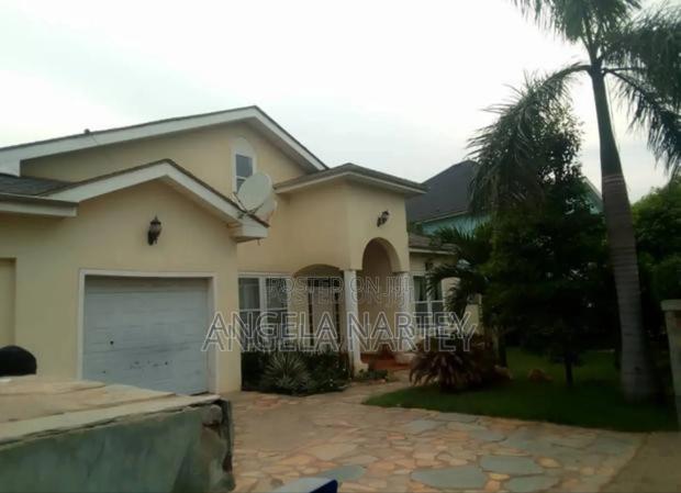 4bdrm House in Community 25 Tema for sale · Photo 5