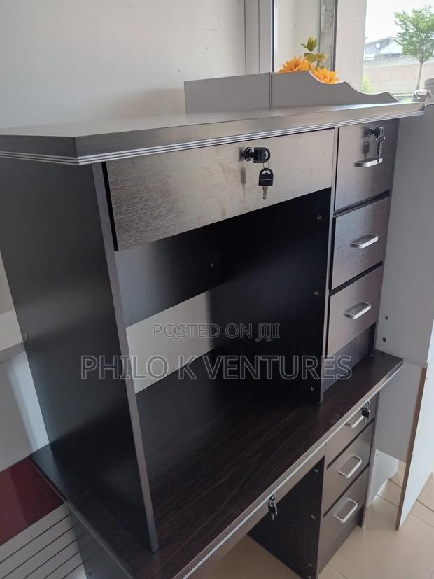 Office Furniture(Table) · Photo 1