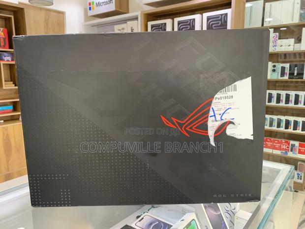 New Laptop Asus 16GB AMD Ryzen 9 SSD 1T · Photo 2