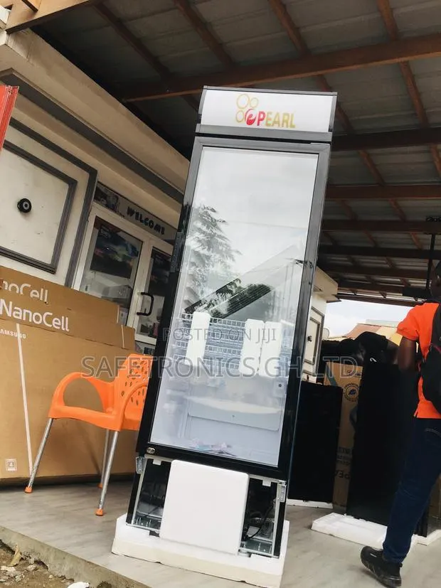 Pearl PVC-424 Singledoor Display Adjustable Fridge · Photo 1