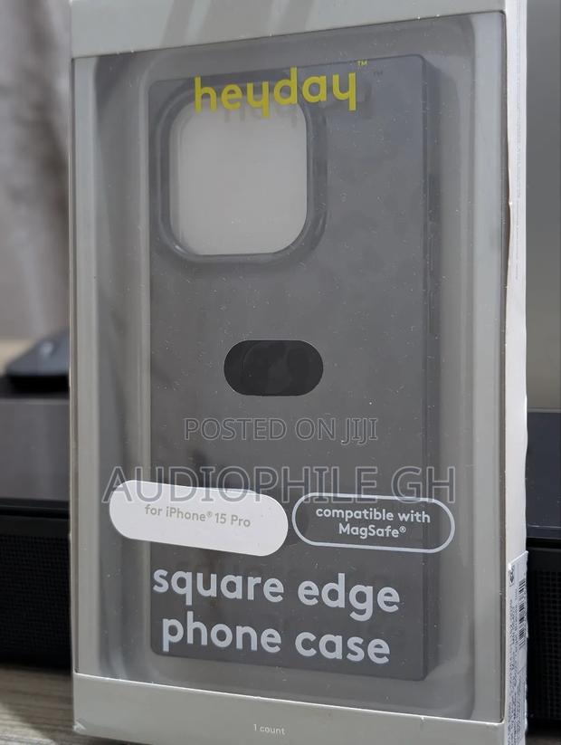 Heyday Apple 15 Pro Square Edge Hard Shell Case · Photo 4