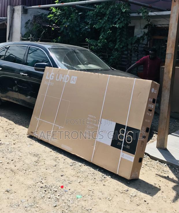 Super Smart Led Uhd Lg Ut80 86 Inch 2024/25 Tv · Photo 2