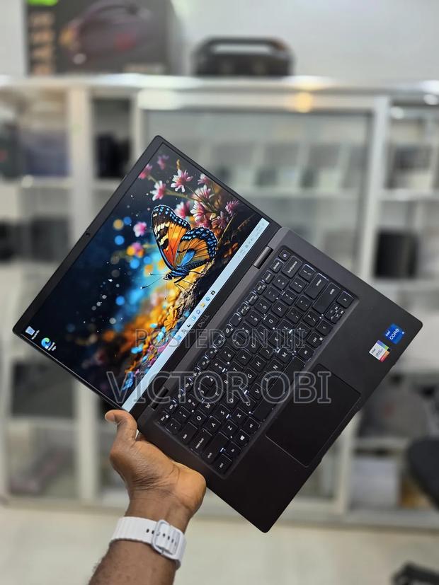 Laptop Dell Latitude 7320 16GB Intel Core I5 SSD 512GB · Photo 1