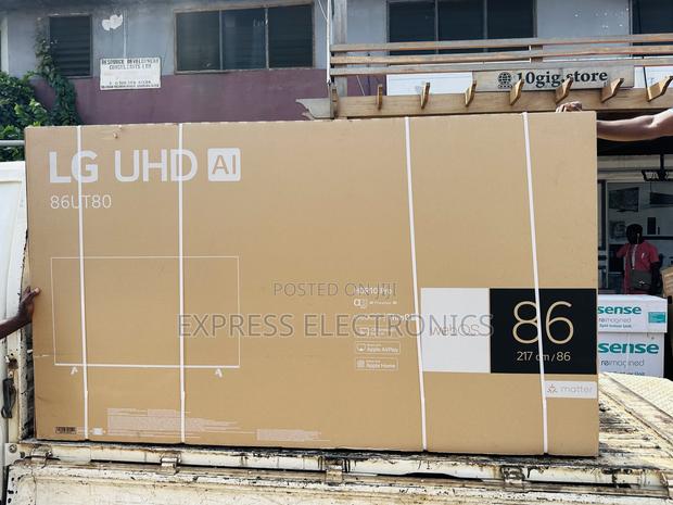Ultra Modern Slim Uhd Smart Lg 86”Ut8000 · Photo 2