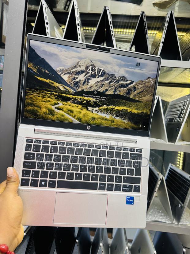Laptop HP EliteBook 830 G8 16GB Intel Core i5 SSD 512GB · Photo 3