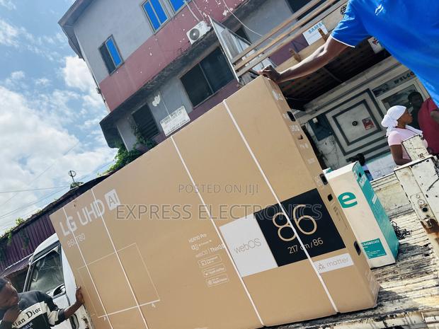 Uhd Smart Lg Uhd Smart Lg 86”Ut800 · Photo 1