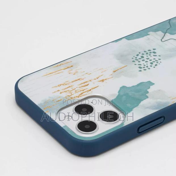 Heyday Apple iPhone 12/iPhone 12 Pro Hardshell Case · Photo 3