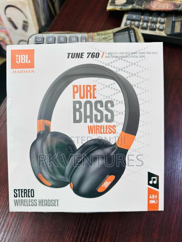 JBL Tune 710 · Photo 2