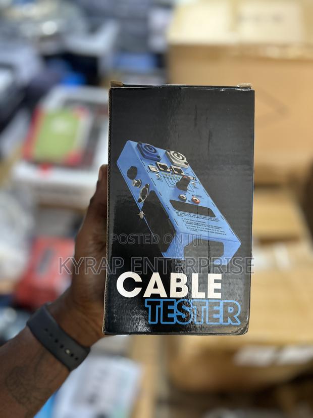 Behringer Cable Tester · Photo 1