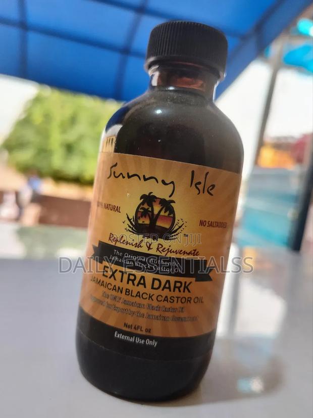 Sunny Isle Castor Oil · Photo 1