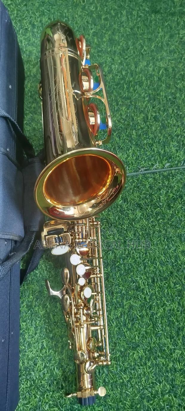 Alto-Saxophone Gold Colour · Photo 5
