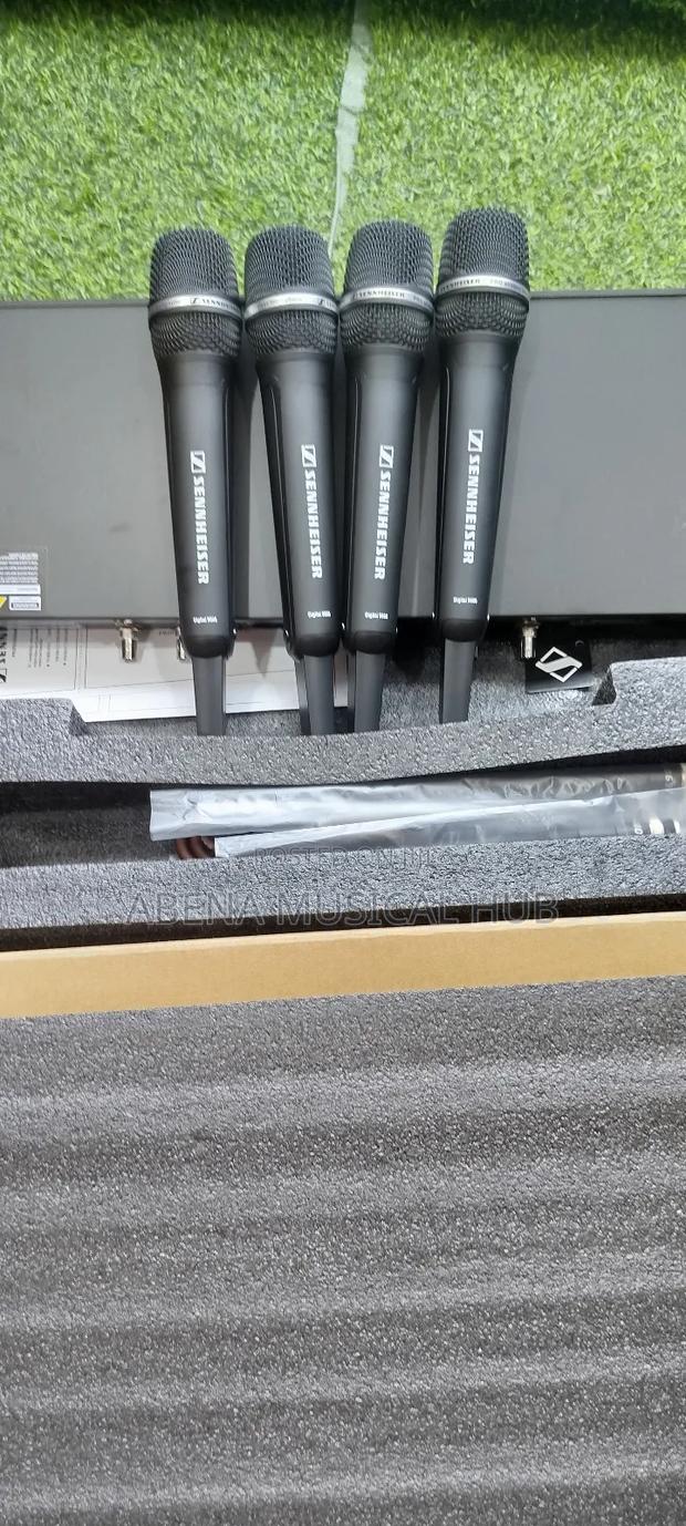 Sennheiser SKM 9000 4 in 1 Microphone · Photo 4