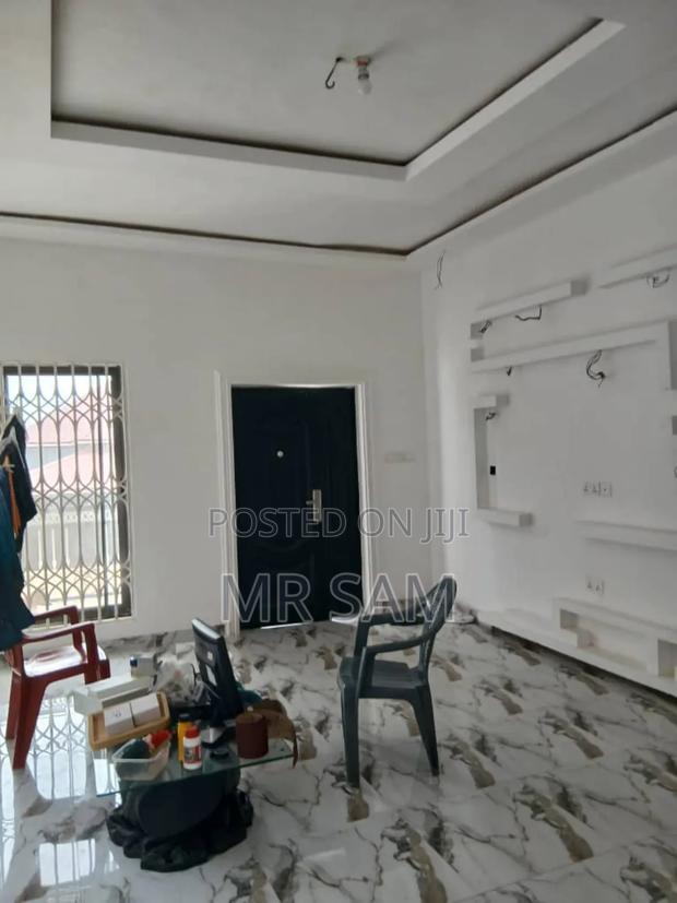 4bdrm House in Red-Top, West Hills Mall Area for sale · Photo 5