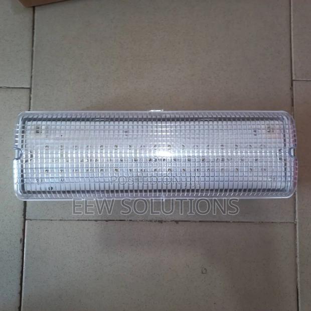 Led Emergency Light · Photo 2