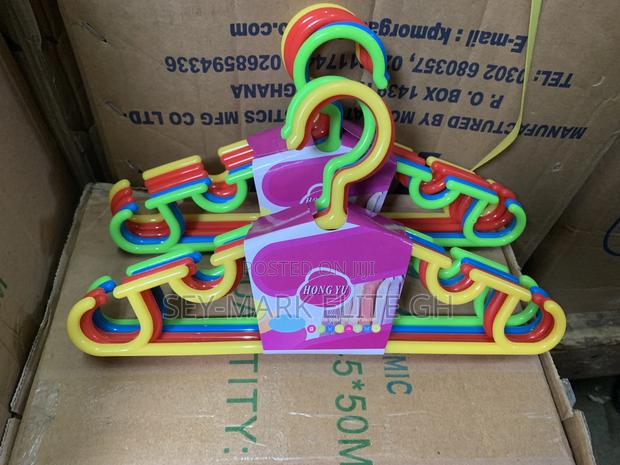 Colorful Kids Hanger (3 Packs / 15pcs ) · Photo 2