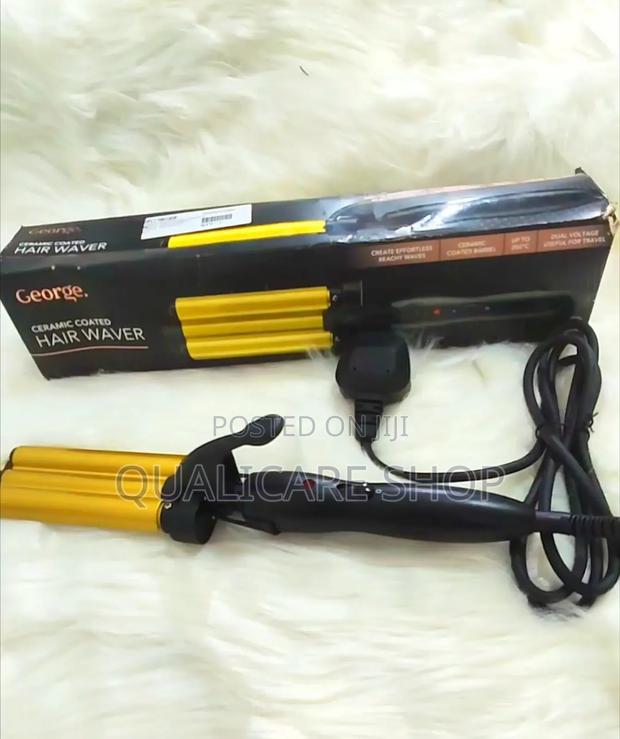 Ceramic Coated Hair Waver · Photo 1