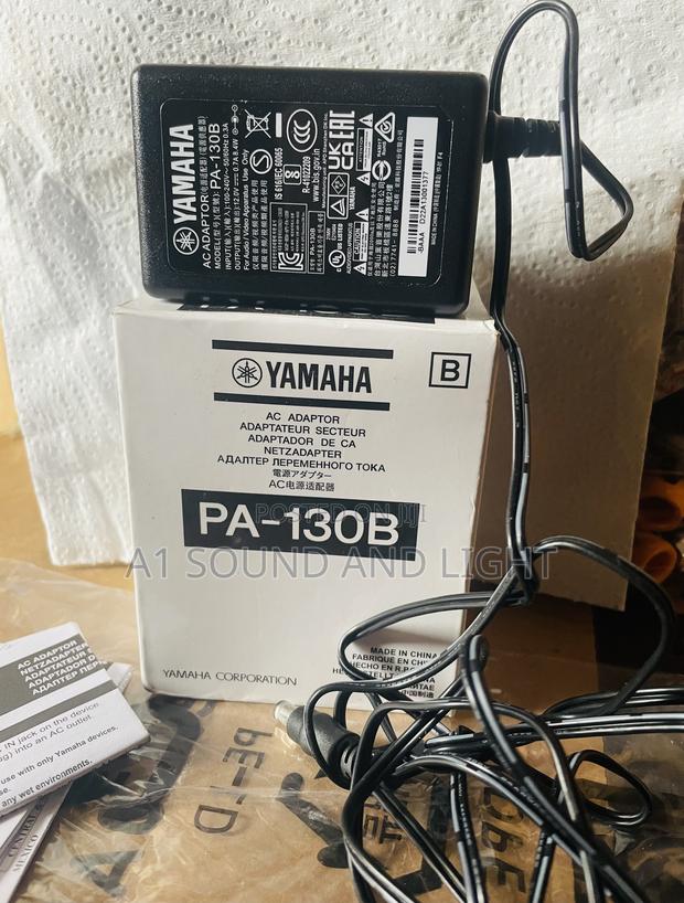 Yamaha Pa - 130b Adapter · Photo 2