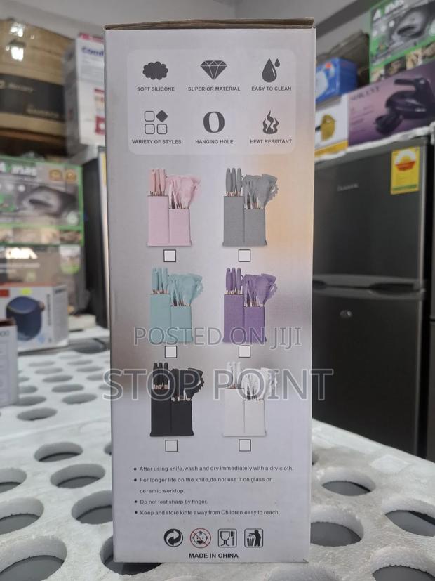 Quality Silicon Kitchen Set · Photo 3