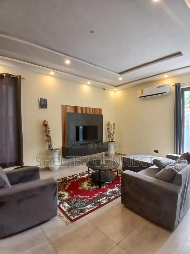 Furnished 3bdrm Duplex in North Legon for rent · Photo 6