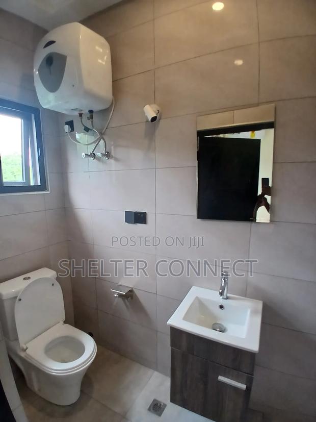 Furnished 3bdrm Duplex in North Legon for rent · Photo 8