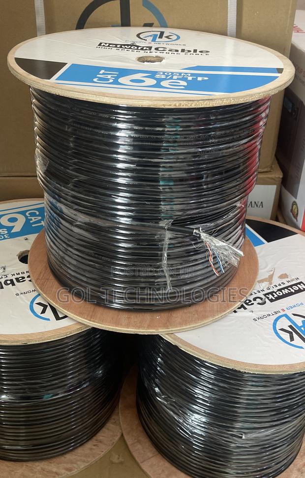 Cat6 Outdoor Cable 305m SFTP Ak Cable Cat6 Double Coated · Photo 2