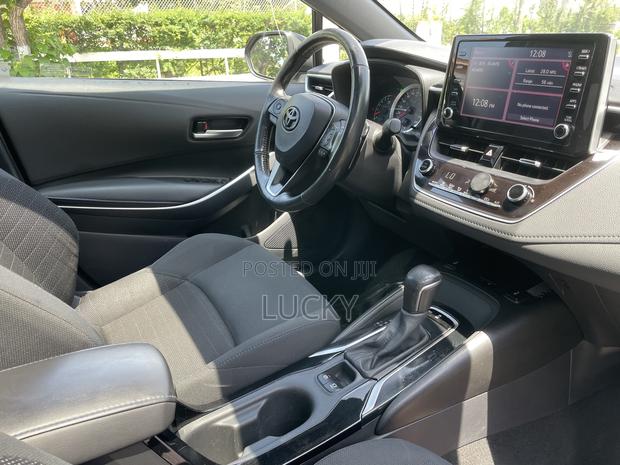 Toyota Corolla SE 2020 Black · Photo 5