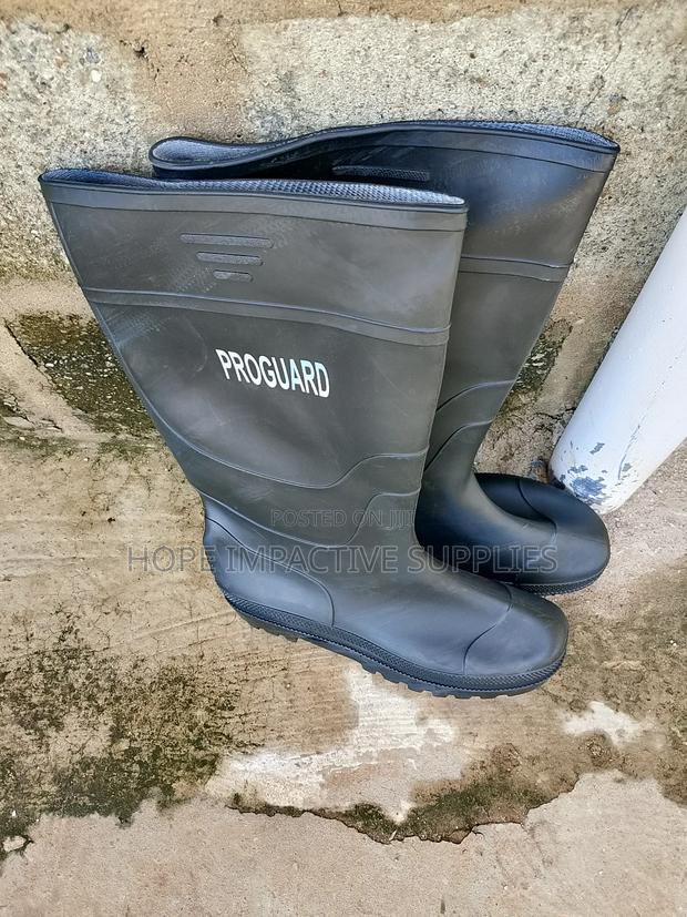 Quality Rain Boots/Normal Wellington Boots. · Photo 2