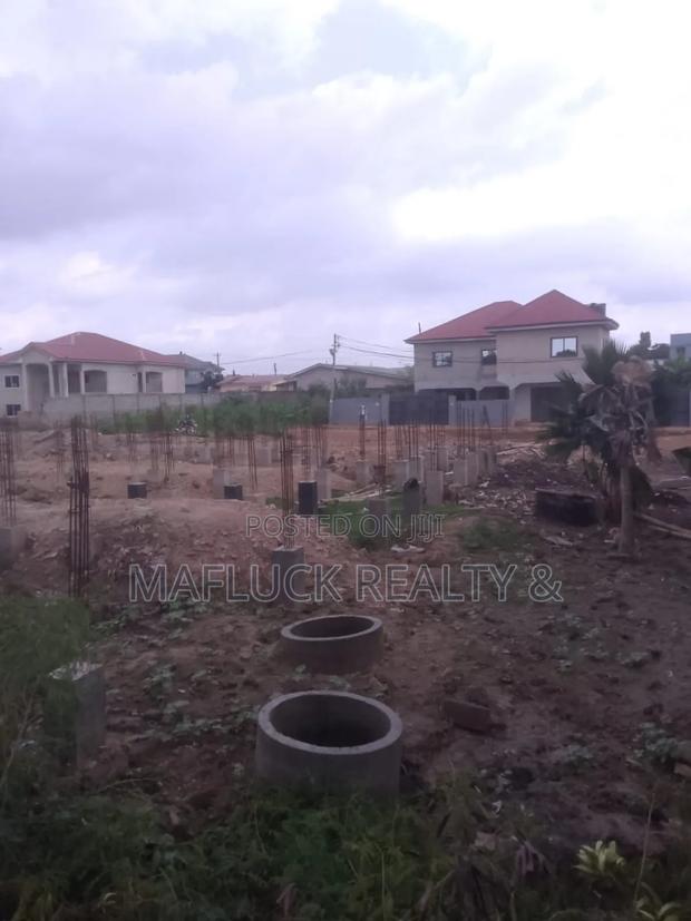 Lakeside Land for Sale · Photo 6