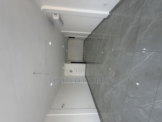 Dzorwulu Spacious Shop for Rent · Photo 5