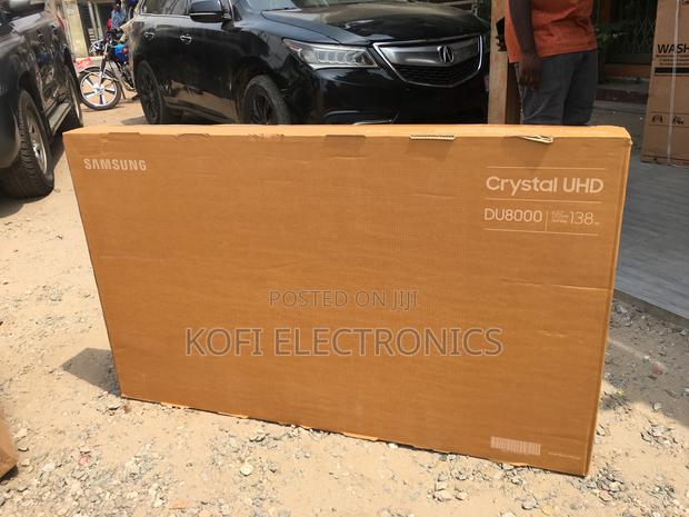 A Virtual Assistant Samsung Du8000 55" HDR Smart Led Tv · Photo 1