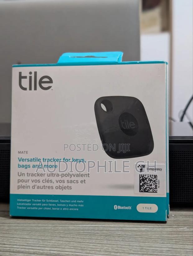Tile Mate Bluetooth Item Tracker Airtag · Photo 4