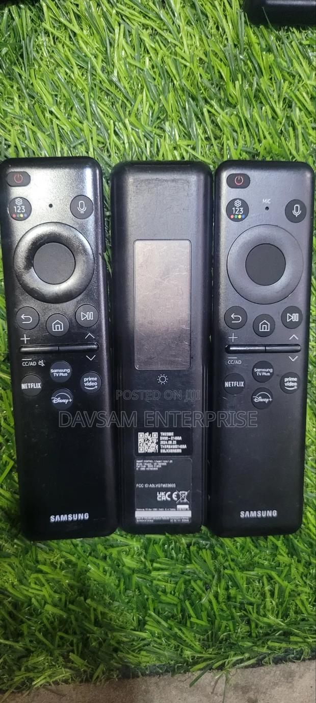 Samsung Solar Charger Voice Used Remote · Photo 3