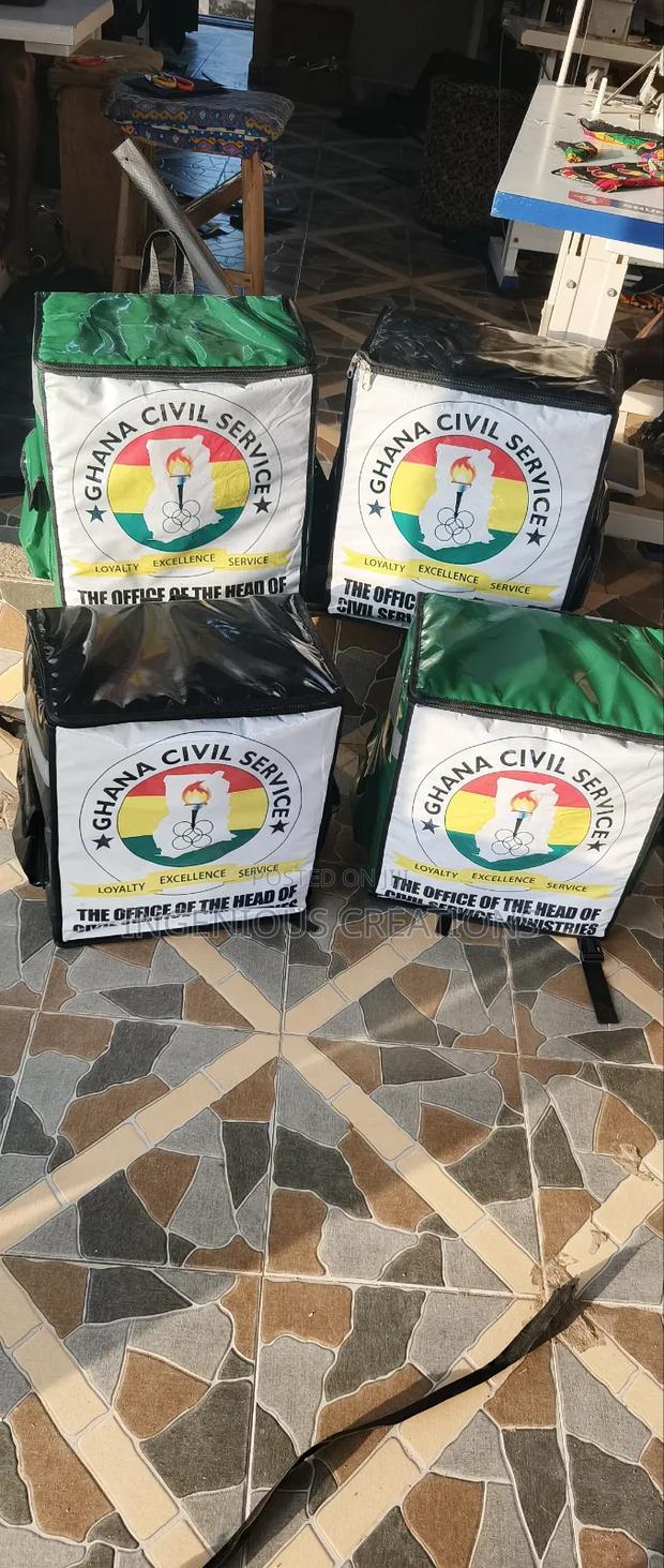 Customized Delivery Bags · Photo 2
