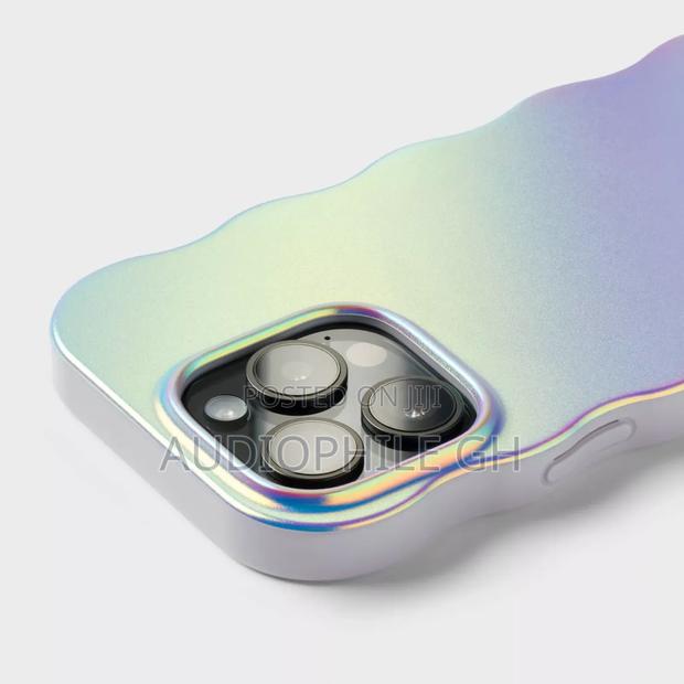 Heyday Apple iPhone 16 Pro Case With Magsafe · Photo 3