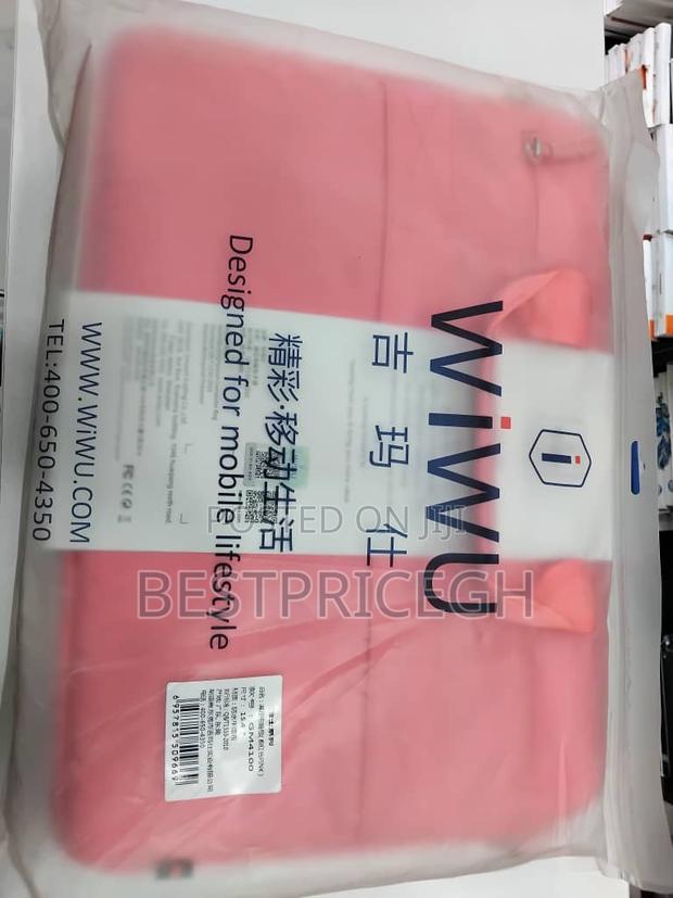 Wiwu Exclusive Designed Bag for Laptops/Ultra · Photo 2