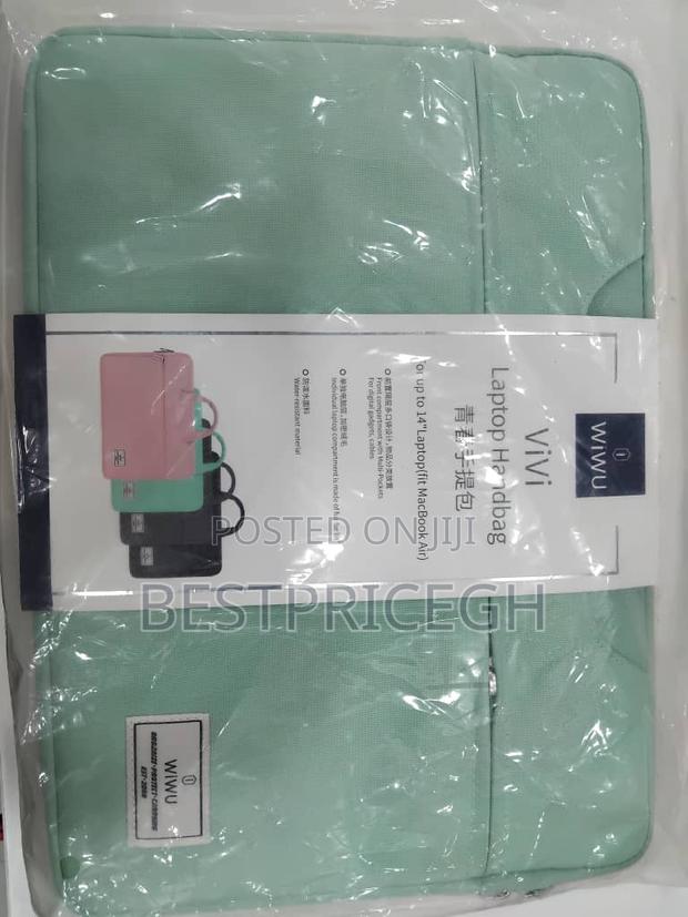 Wiwu Exclusive Designed Bag for Laptops/Ultra · Photo 4