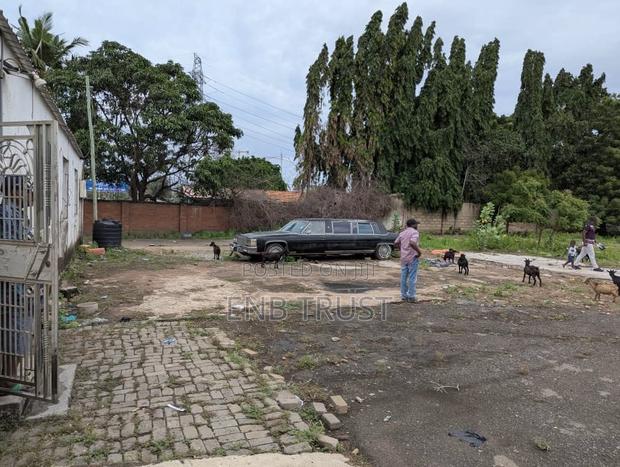 14 Plots of Land for Sale at Dzorwulu Main Road · Photo 2