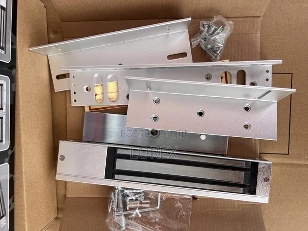Magnetic Lock 280kg With Bracket · Photo 1
