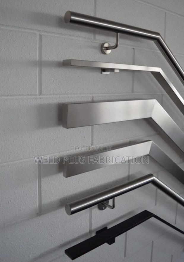 Metal Hand Rails · Photo 1