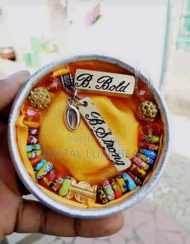 Customized Beaded Bracelets · Photo 4