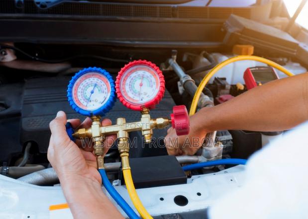 Professional Car Air Conditioning Servicce · Photo 1