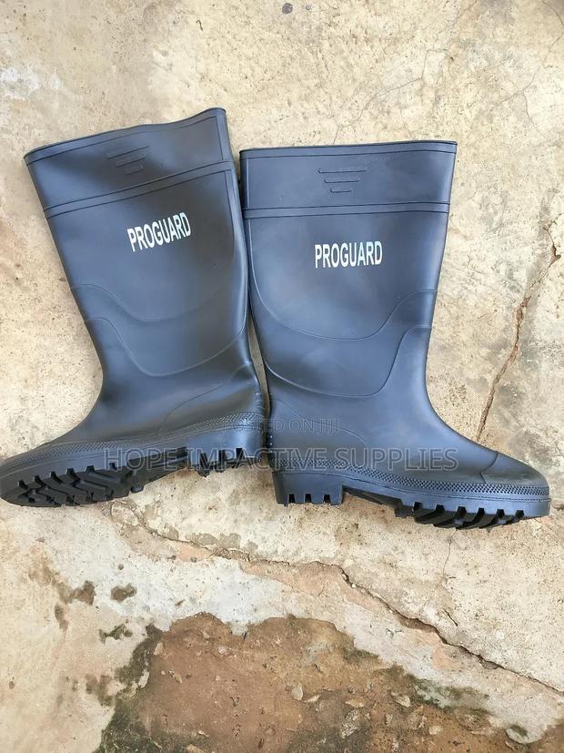 Quality Rain Boots/Normal Wellington Boots. · Photo 3