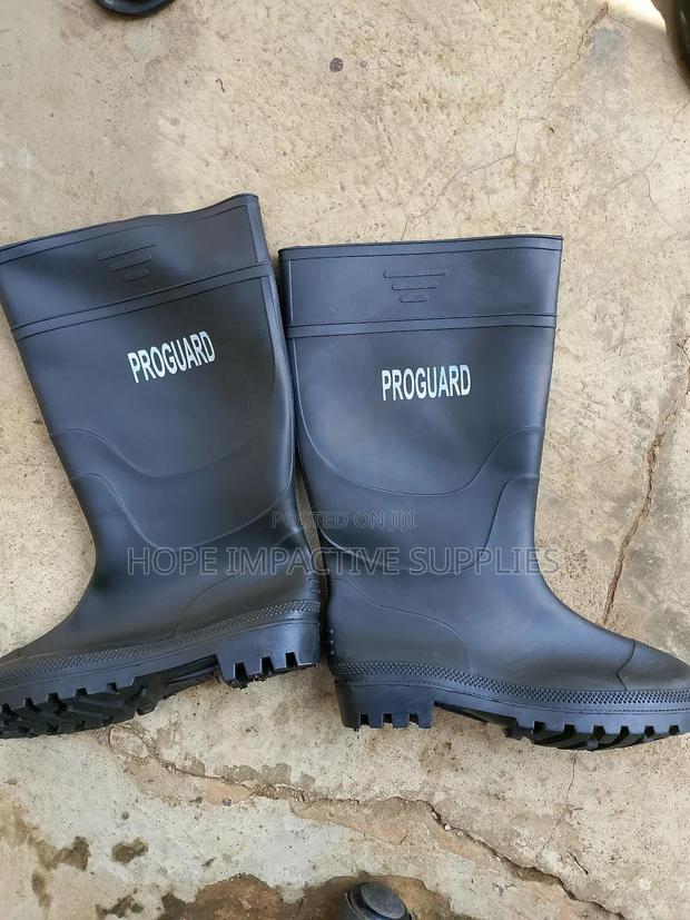 Quality Rain Boots/Normal Wellington Boots. · Photo 5