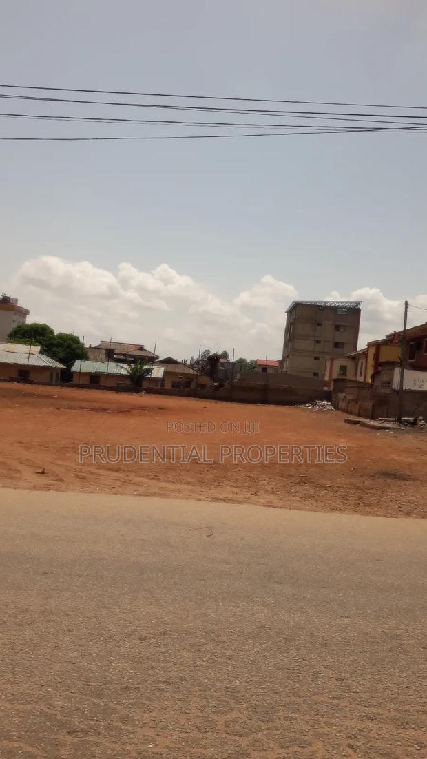 2 Plots of Land for Sale at Adabraka · Photo 6